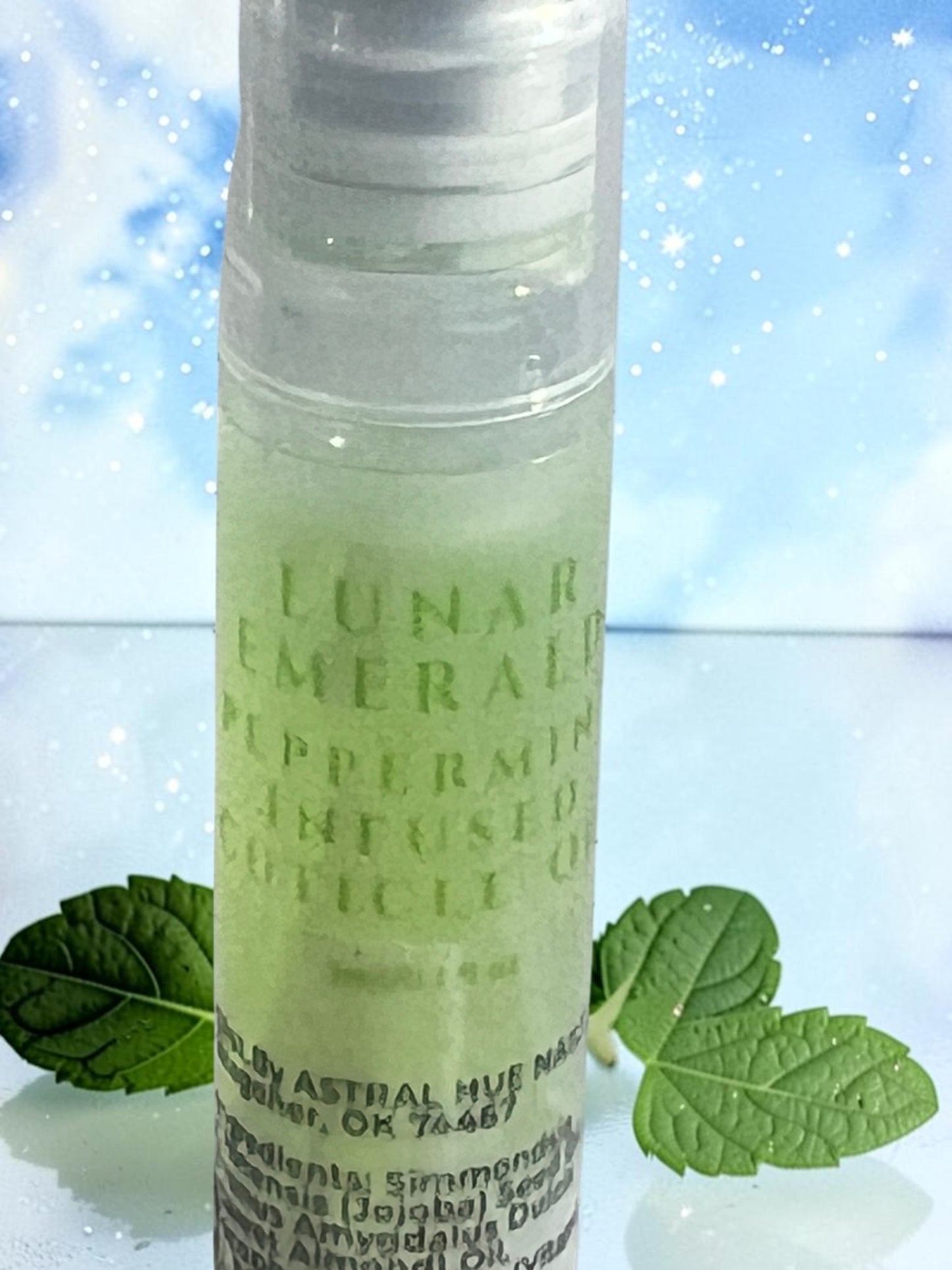 Lunar Emerald Refreshing Peppermint Scented Cuticle Oil Pen Jojoba Aftercare
