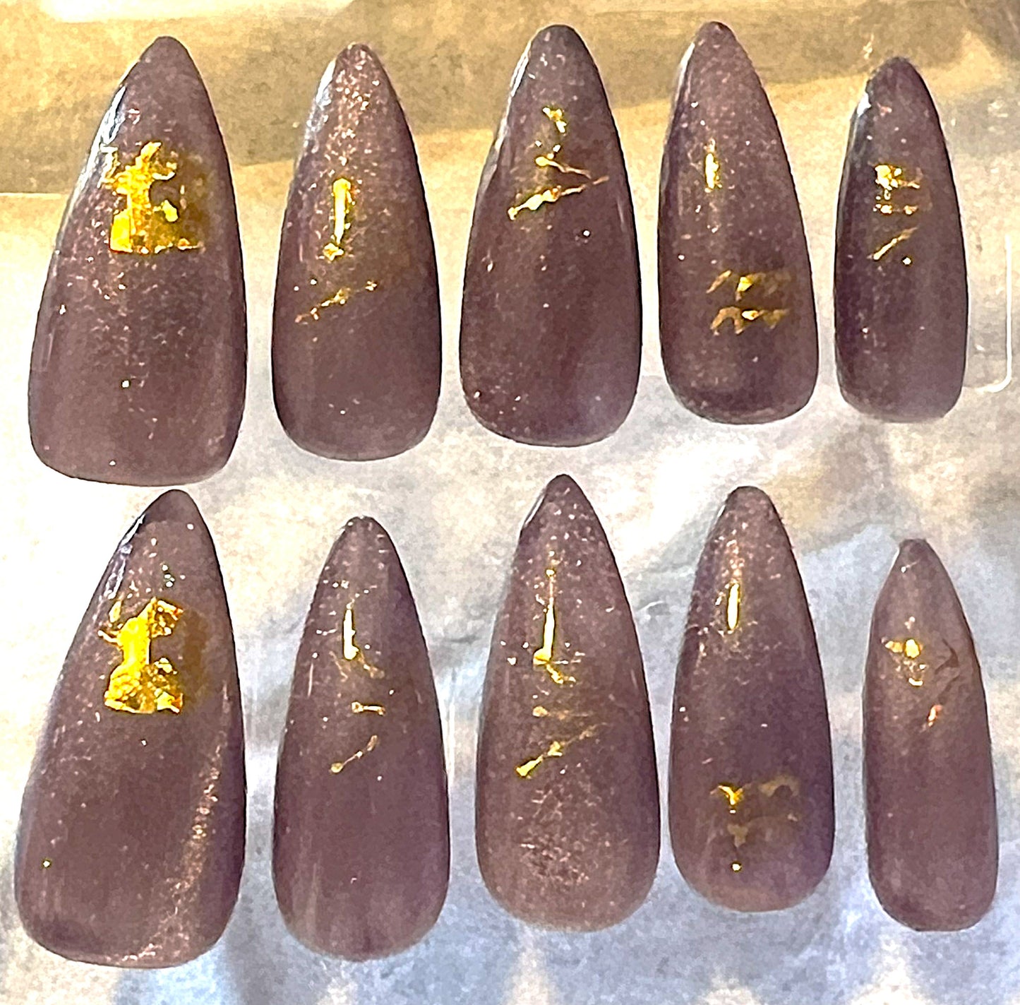 Shimmering Aquarius Nails | Lavender & Gold Velvet Cat-Eye