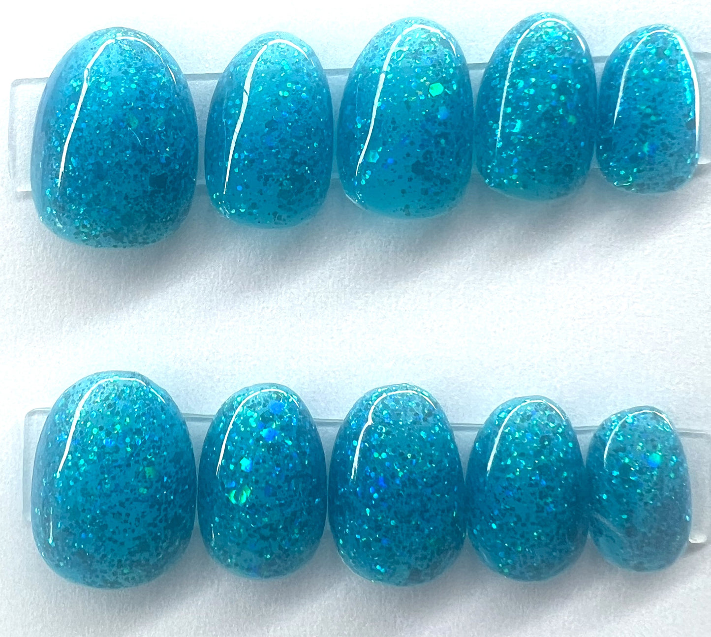 Cerulean Blue Jelly Silver Reflective Glitter Glow in the Dark Press-on | Azure Abyss