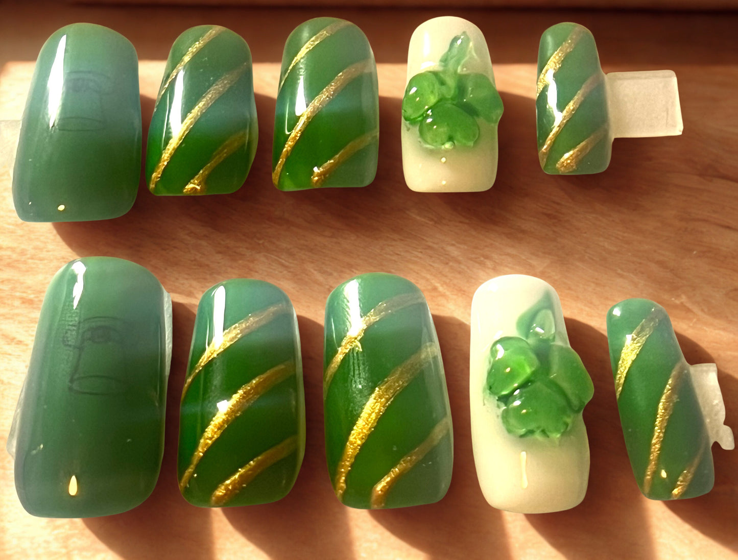 St. Patrick's Day Press-On Nails | Emerald Jelly & 3D Gold Shamrock