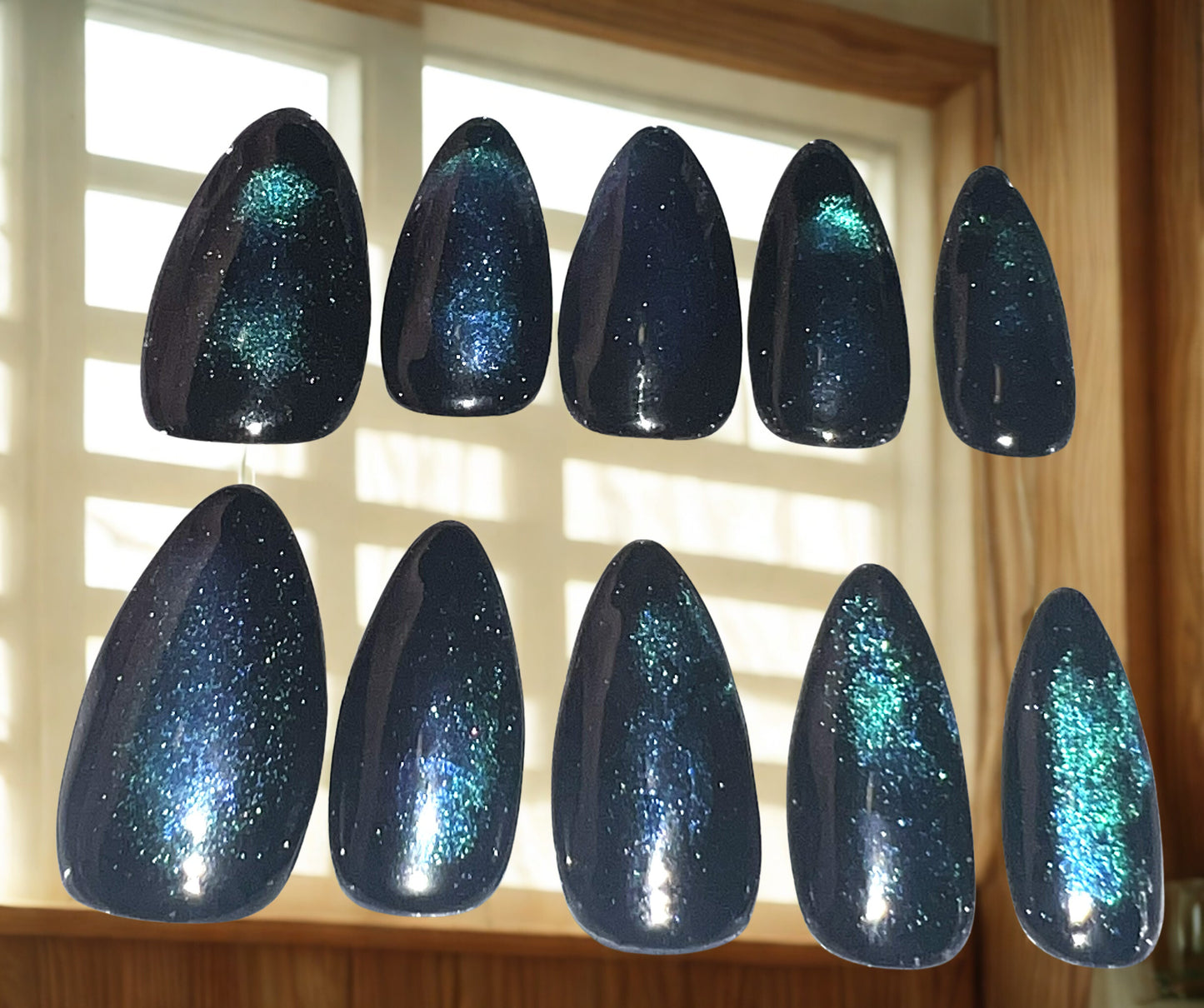 Cosmic Bloom Nails | Teal Velvet Cat-Eye & Black Blooming Aura