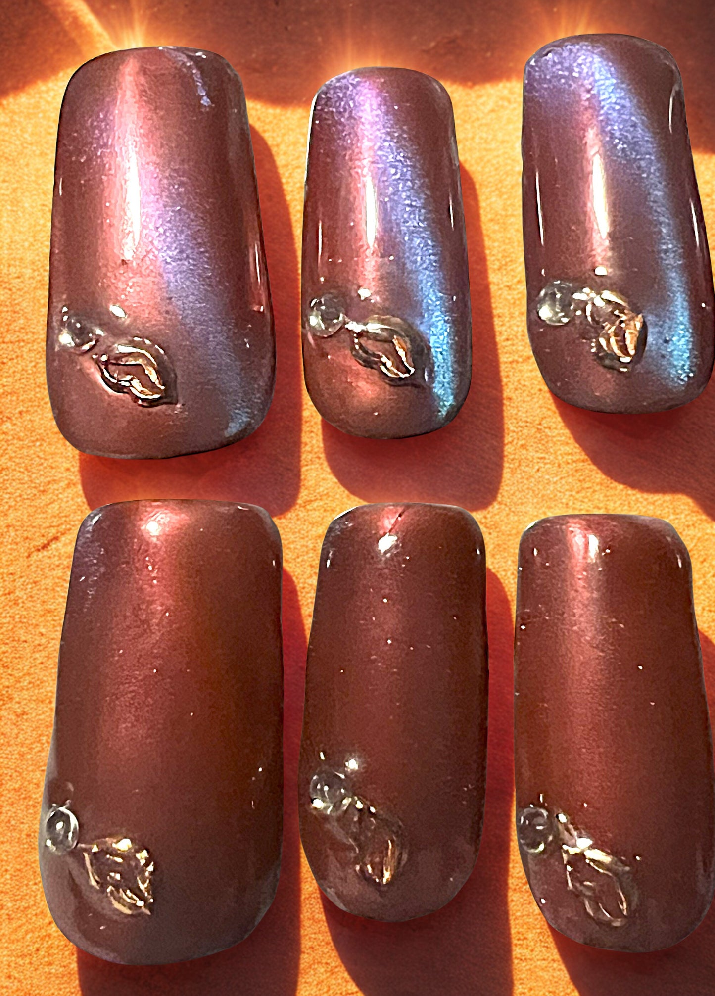 Golden Kiss Nails | Rose Gold Chrome & 9D Teal-Pink Cat-Eye