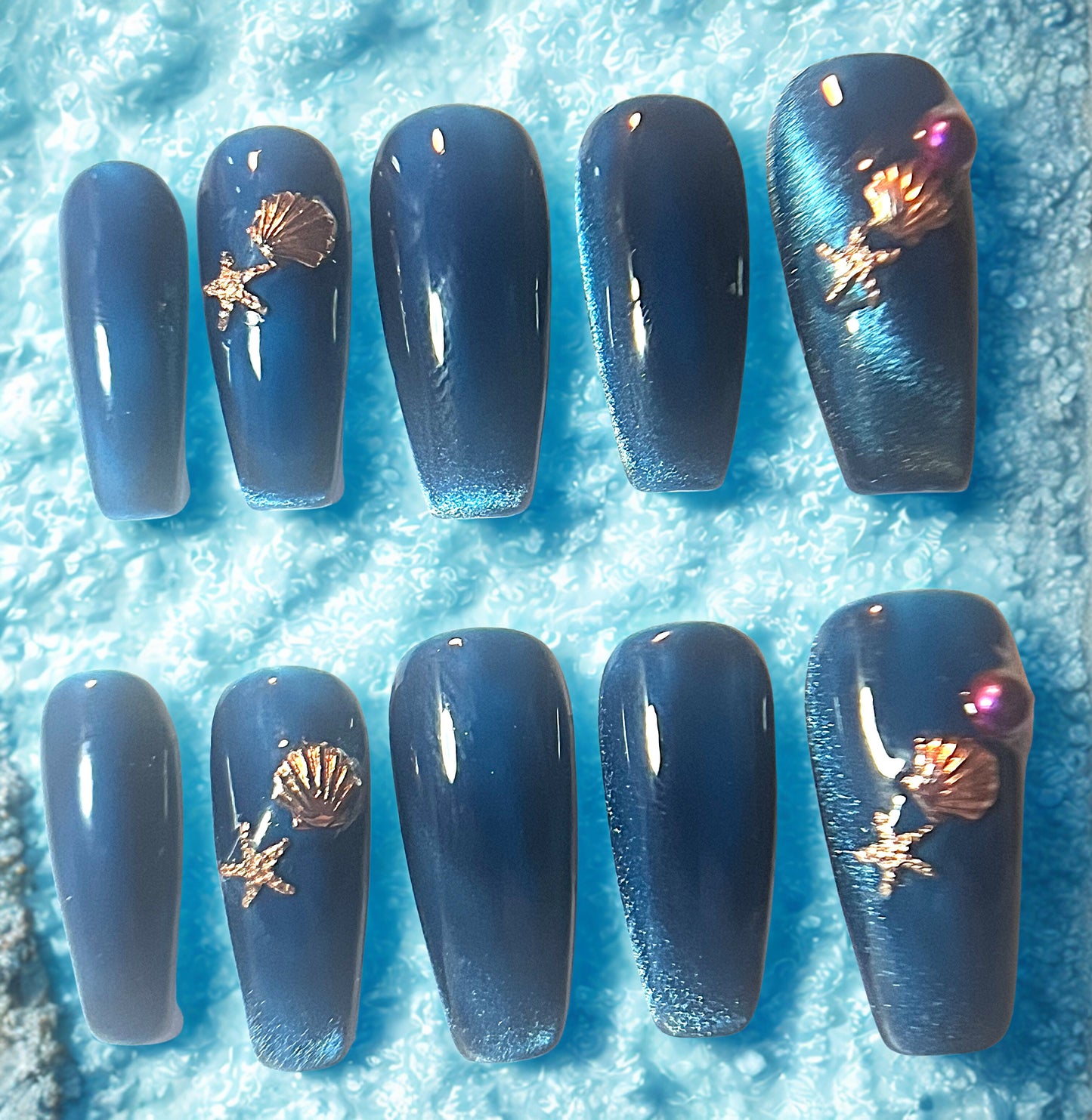 Pisces Tide Press-On Nails | Blue Holo Cat Eye & Sea Charms