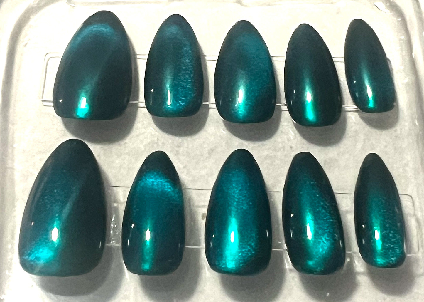 Celestial Emerald Nails | Triple-Layered Mermaid Chrome & Glass Cat-Eye