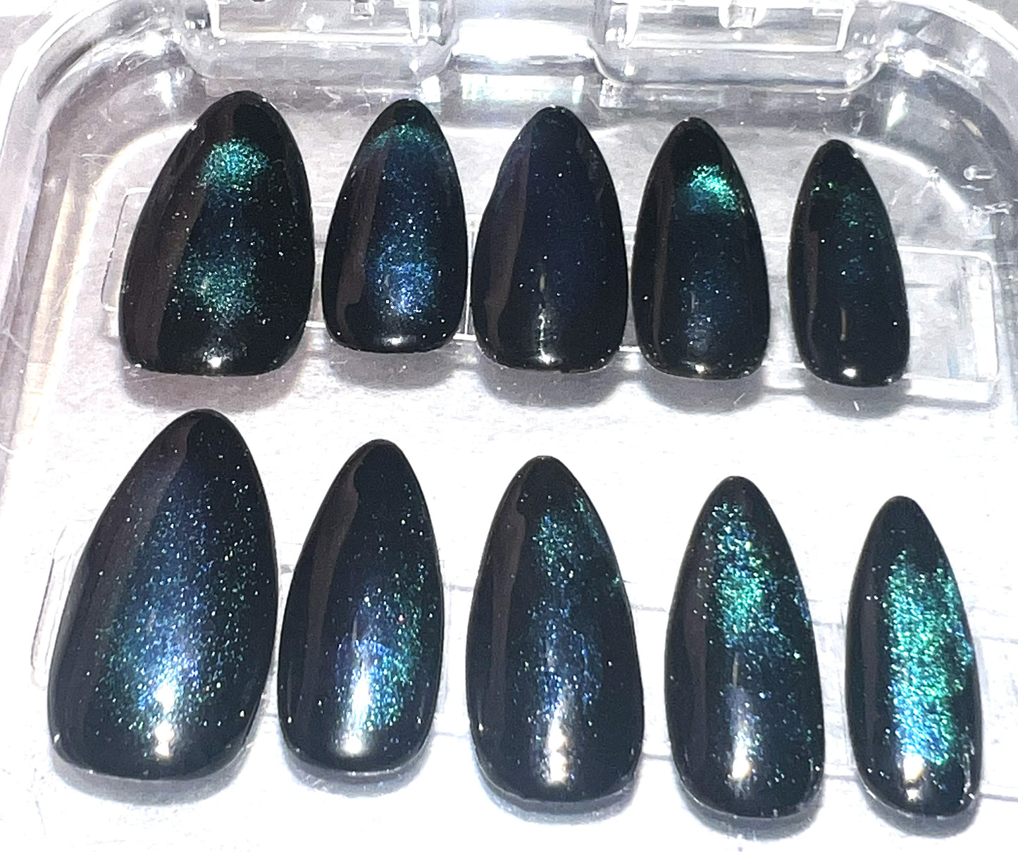 Cosmic Bloom Nails | Teal Velvet Cat-Eye & Black Blooming Aura