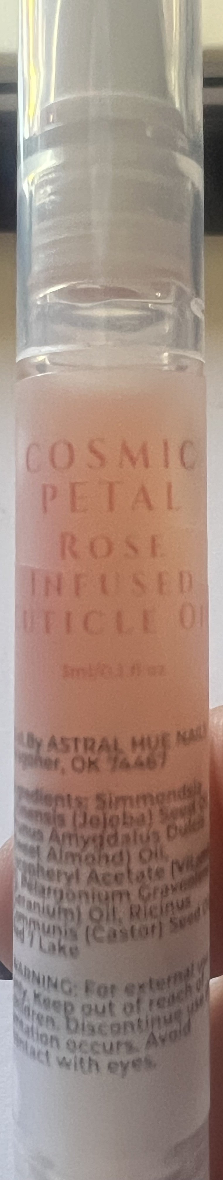 Cosmic Petal Egyptian Geranium Rose Scented Cuticle Oil Pen Jojoba Aftercare