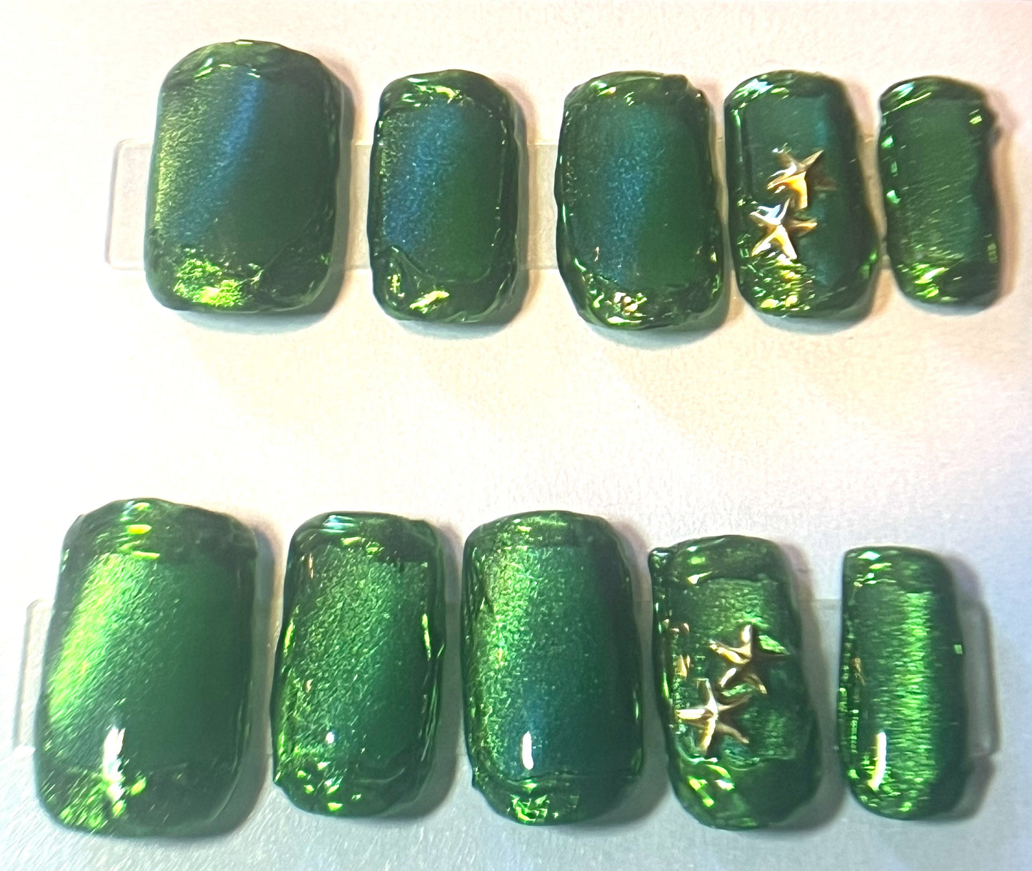 Emerald Abyss Press-On Nails | Green Jelly Cat Eye & Gold Chrome