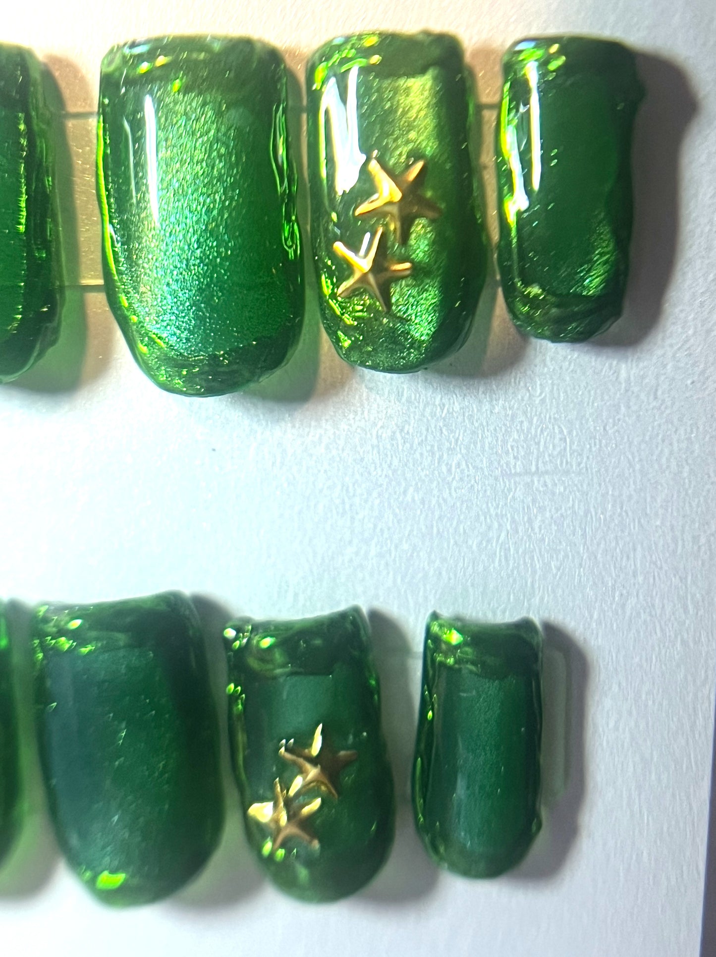 Emerald Abyss Press-On Nails | Green Jelly Cat Eye & Gold Chrome