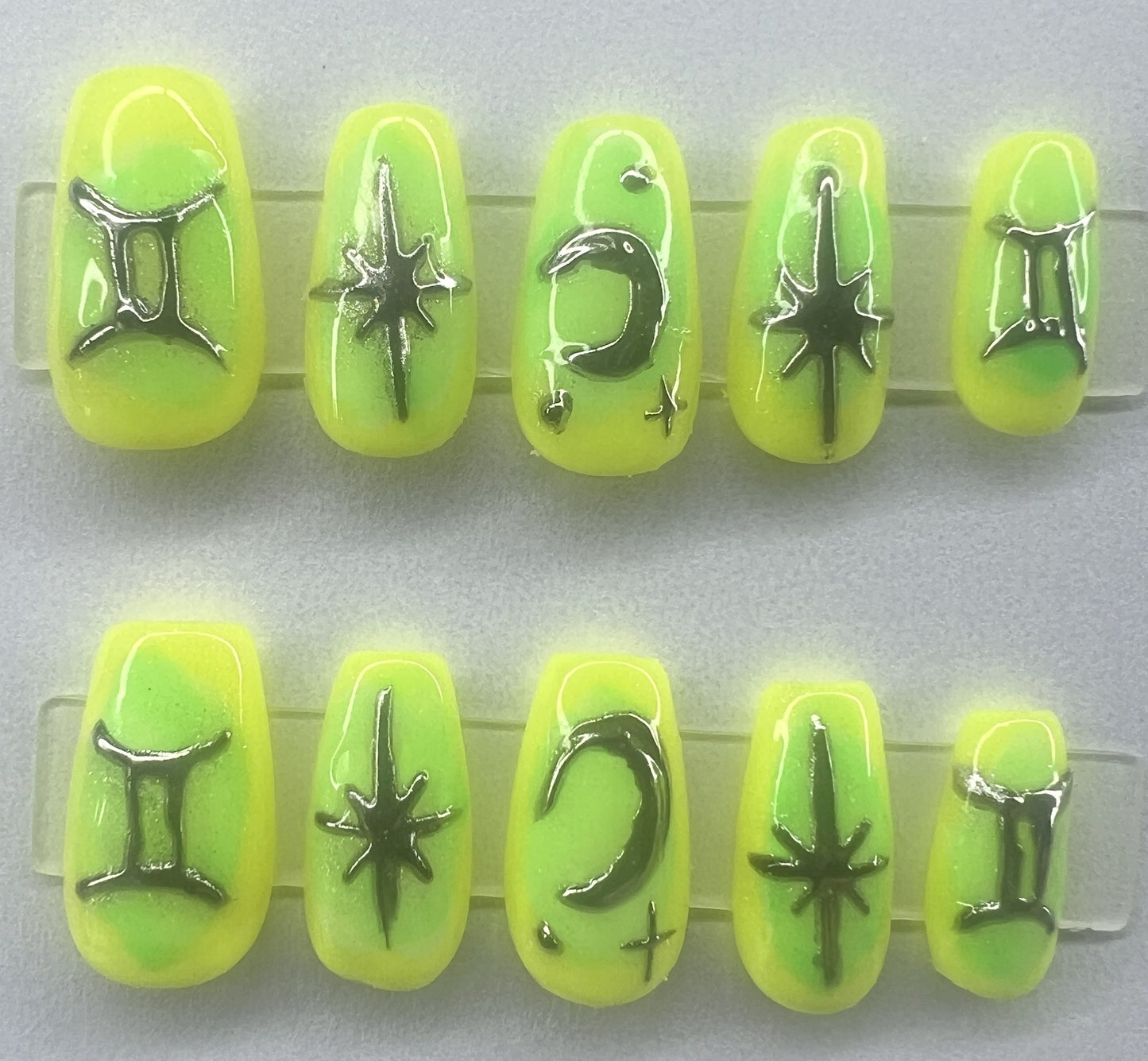 Neon Yellow Green Aura Purple Silver Chrome Hand Painted Zodiac Stars Glowing Twins Nails | Glowing Twins