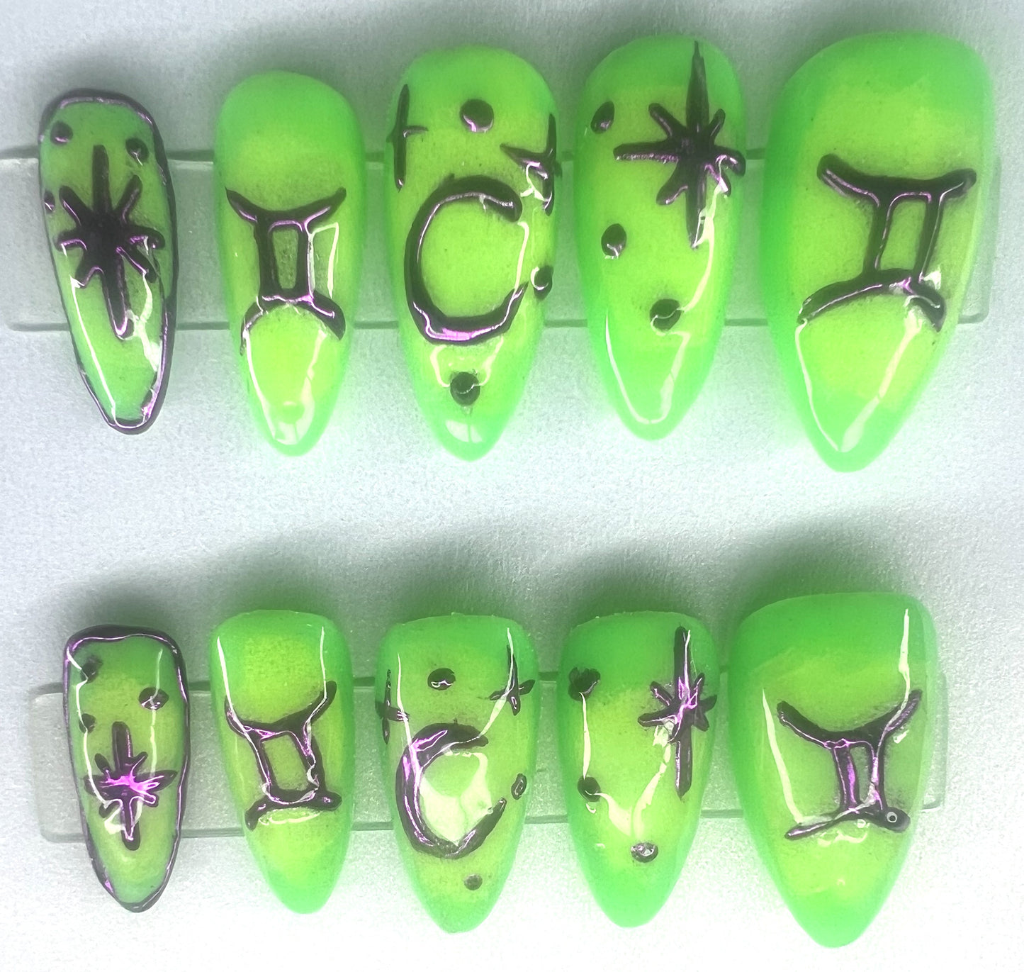 Neon Yellow Green Aura Purple Silver Chrome Hand Painted Zodiac Stars Glowing Twins Nails | Glowing Twins