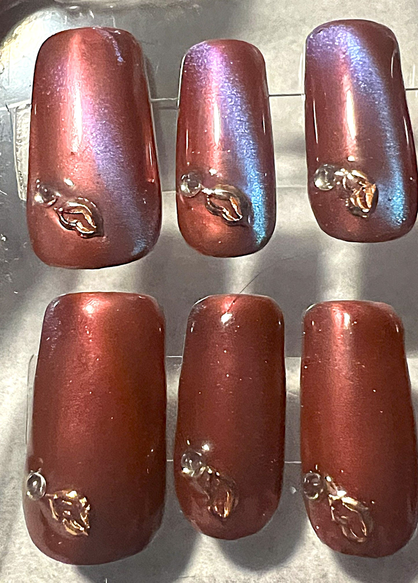 Golden Kiss Nails | Rose Gold Chrome & 9D Teal-Pink Cat-Eye