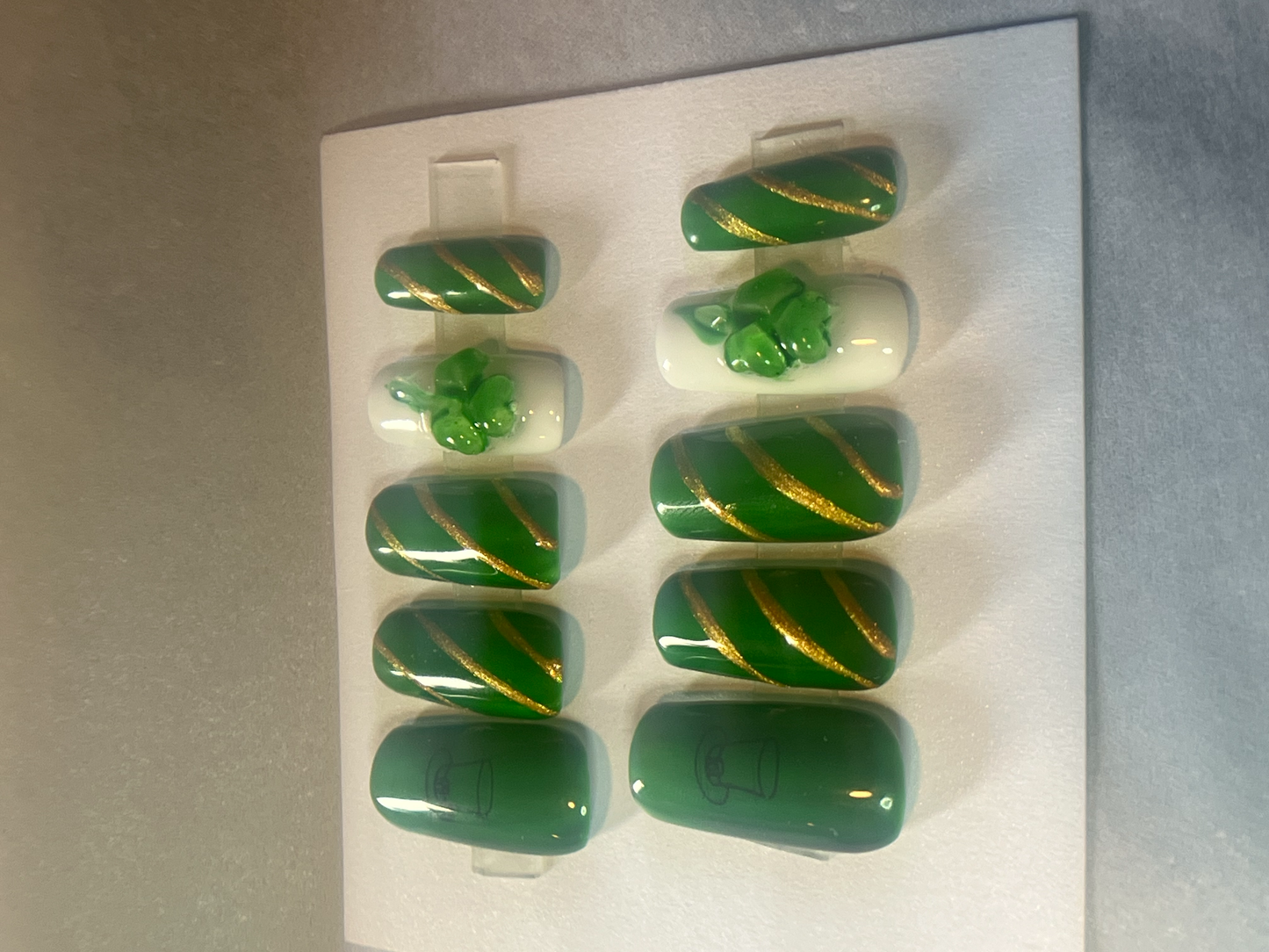 St. Patrick's Day Press-On Nails | Emerald Jelly & 3D Gold Shamrock