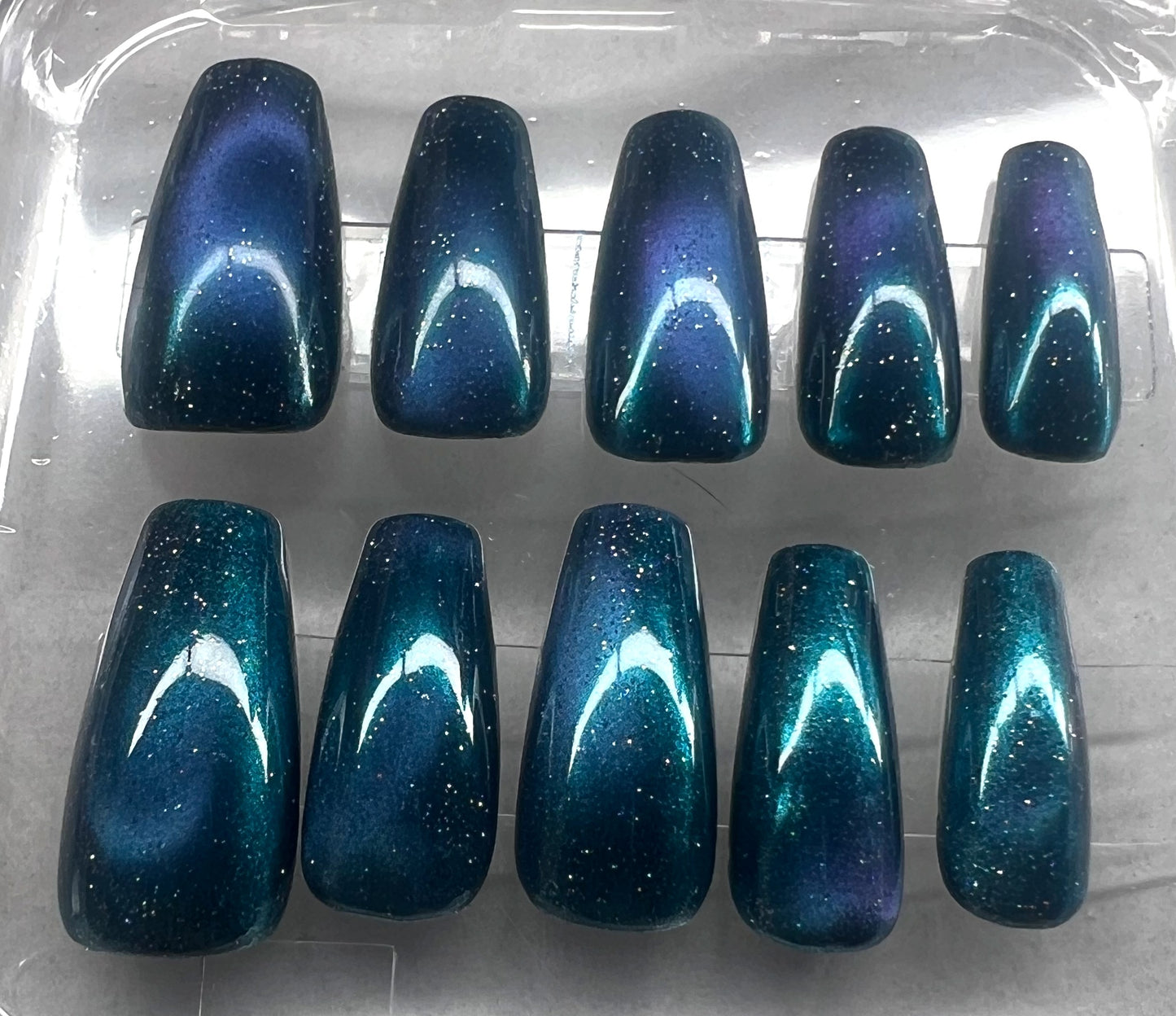 Night Sky Nails | 9D Teal Cat-Eye & Holographic Galaxy